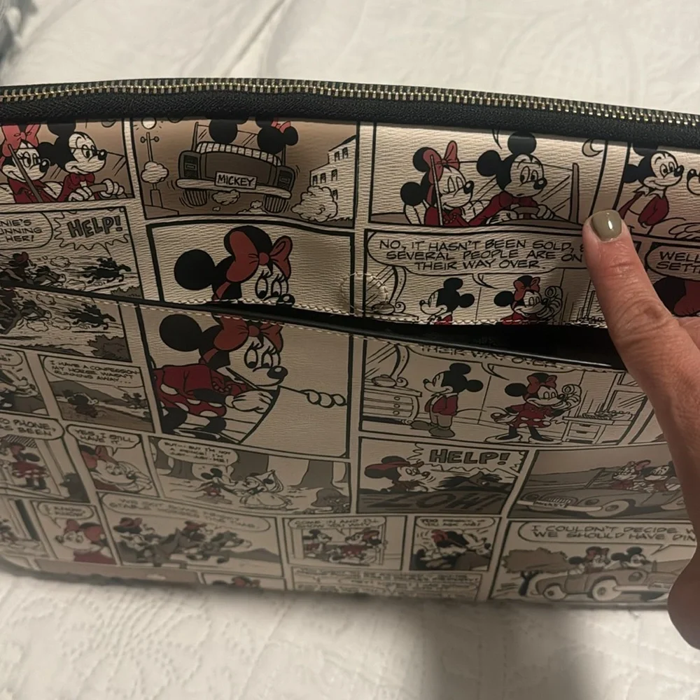 NWT - Laptop case - Kate Spade x Mickey & Minnie Mouse